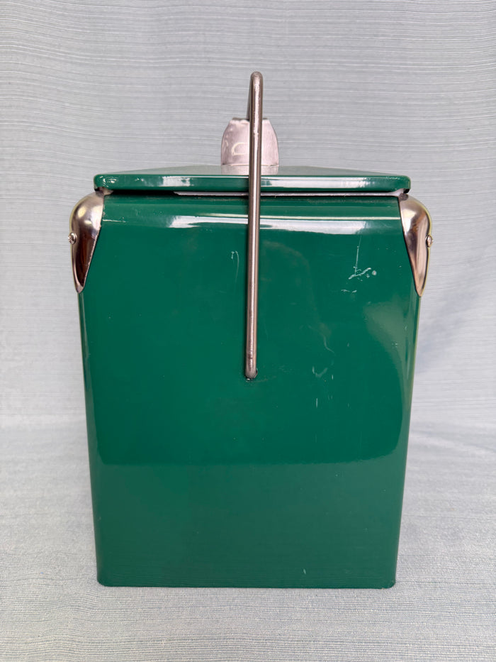 Foster & Rye Retro Metal Cooler