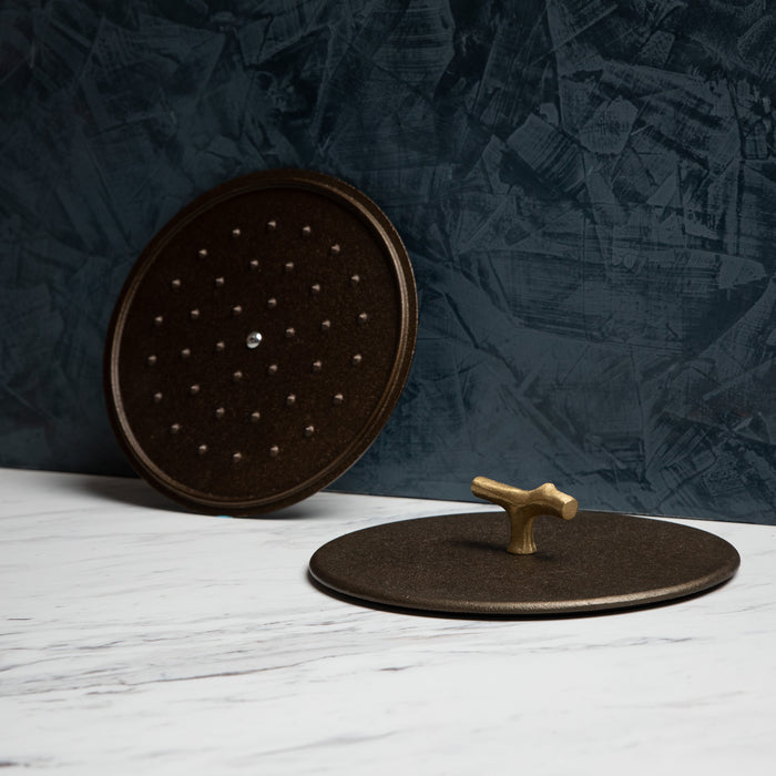 9 in Cast Iron Self-Basting Lid