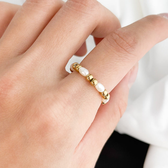 Adjustable Pearl Ring - Flaire & Co.