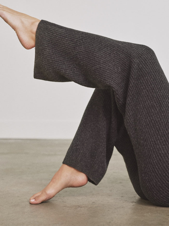 Alpaca Ribbed Wide-Leg Pant by Hass color Charcoal