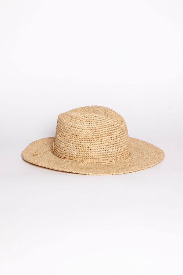 Amelia Fedora