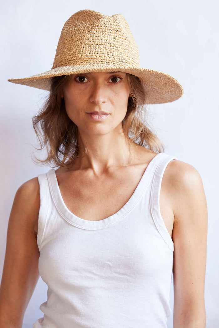 Amelia Fedora