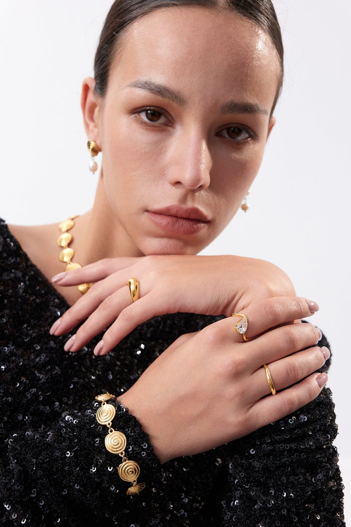 Bold Flow Ring - Flaire & Co.