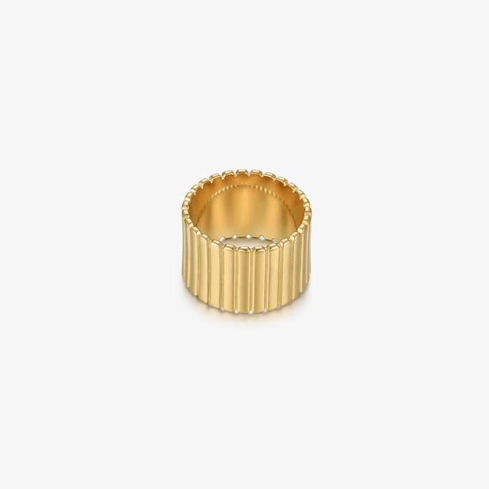 Bold Fluted Band Ring - Flaire & Co.