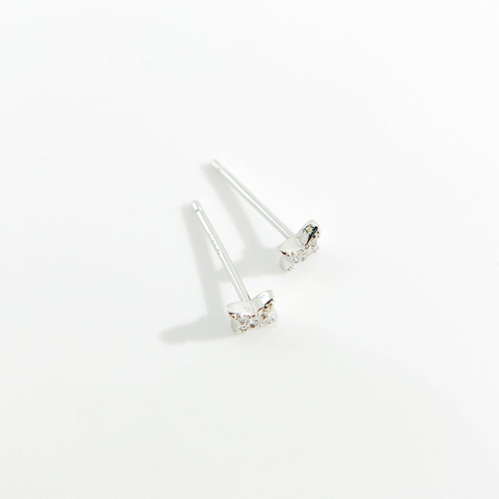 Clear Gem Estrella Studs in Silver - Flaire & Co.