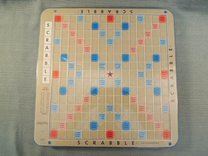 Deluxe Scrabble Set