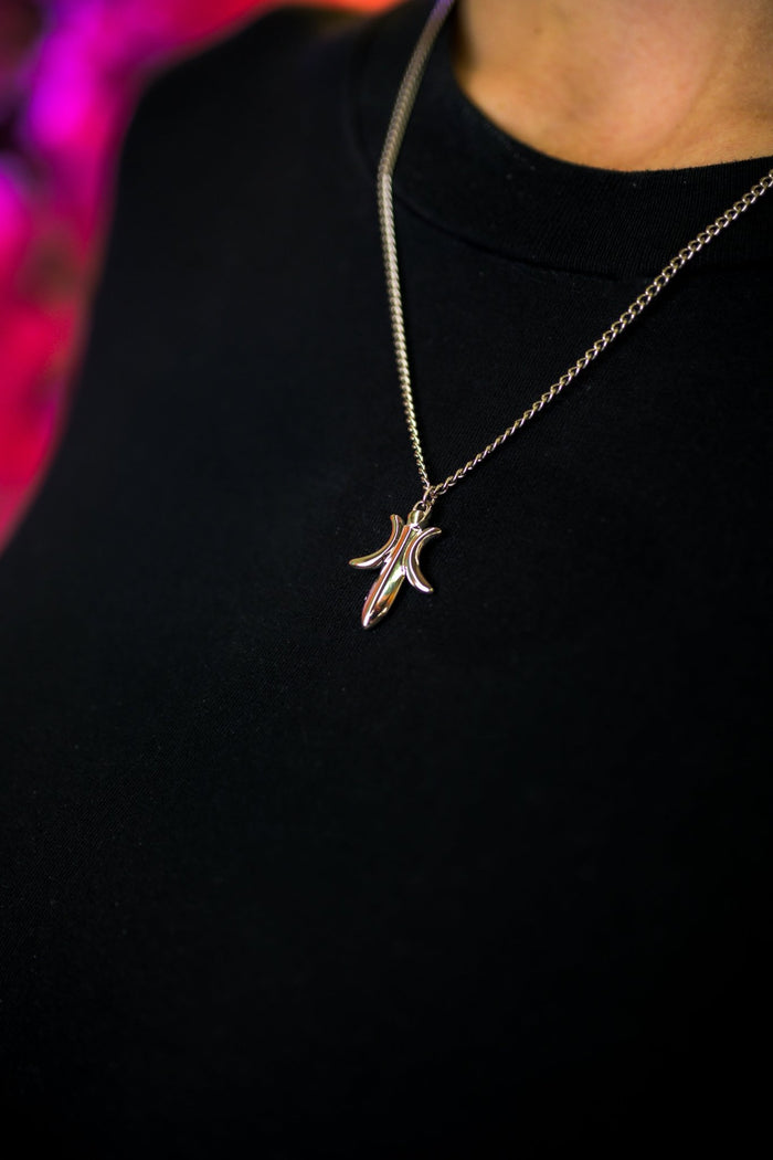 Fleur - De - Lis Necklace (Anime Inspired Collection) - Flaire & Co.