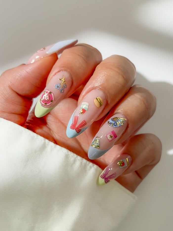 High Tea nail look