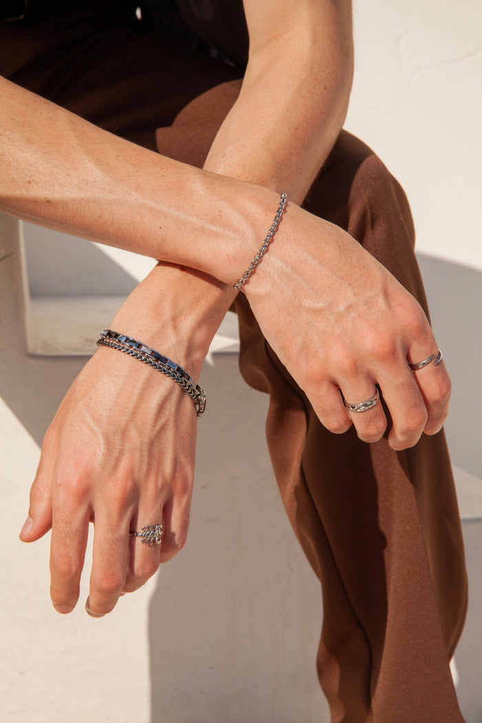 Hunter Bracelet (Unisex) - Flaire & Co.