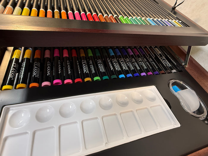 Master's Touch 156-Piece Art Set - Brand New!
