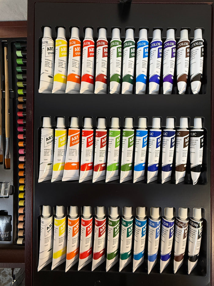 Master's Touch 156-Piece Art Set - Brand New!