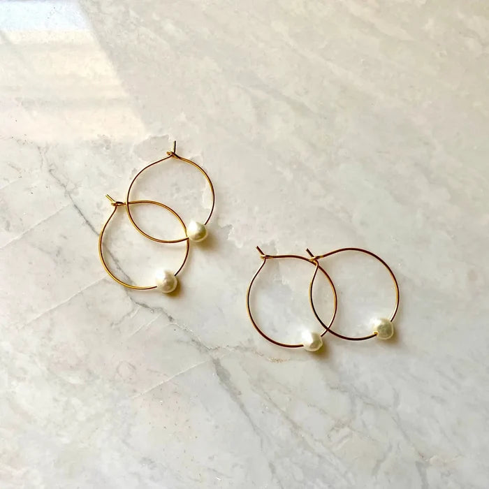 Medium Freshwater Pearl Gold Hoops - The Riviera Towel Company