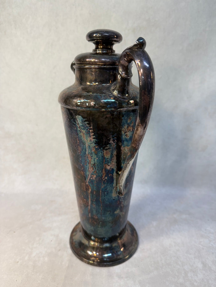 Meridan/International Silver Art Deco Silver Plate Shaker Pitcher
