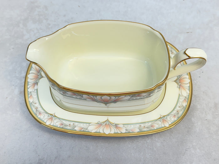 Noritake Barrymore Gravy Boat with Tray - Brand New!