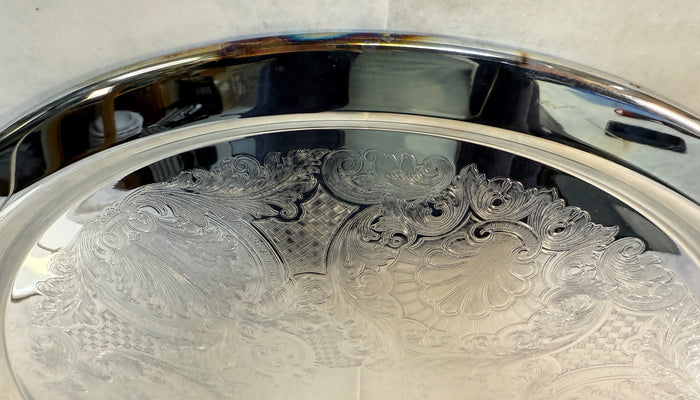 Oneida USA 19" Round Etched Scrollwork Tray