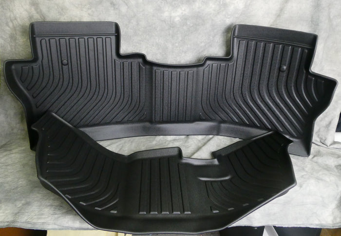 Oreal Auto Car Floor Mats - 4 Mat Set, Brand New!
