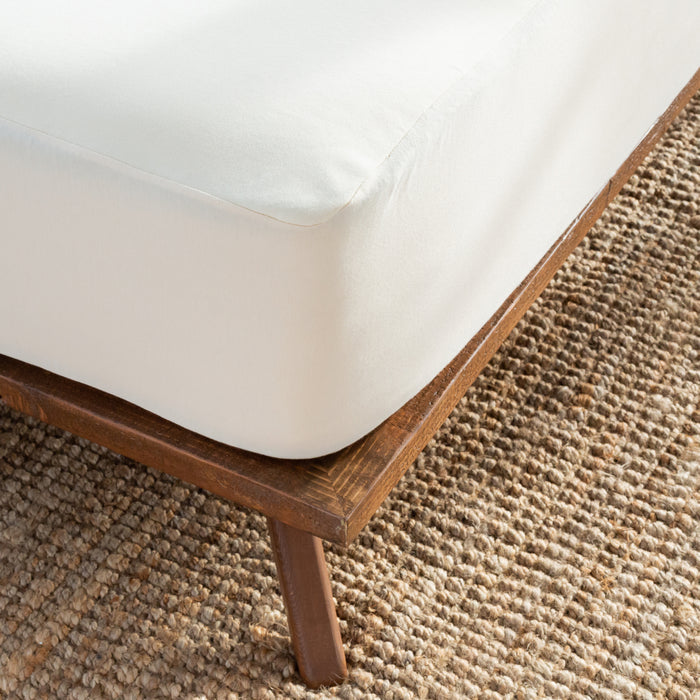 Machine Washable Organic Cotton Waterproof Protector is Washable and Breathable