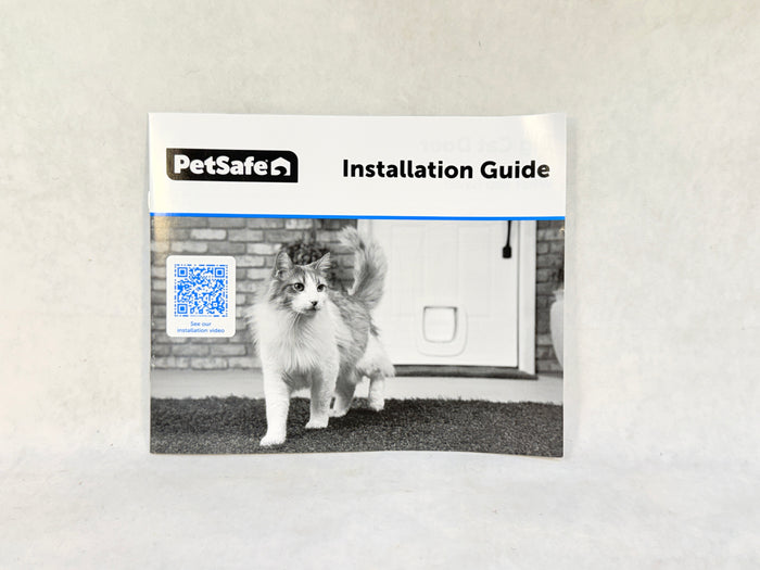 PetSafe Big Cat Door - Pets Up to 25 lbs. - Brand New!