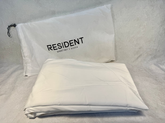 Resident Serenity 4-Piece Queen Sheet Set, White - Brand New!