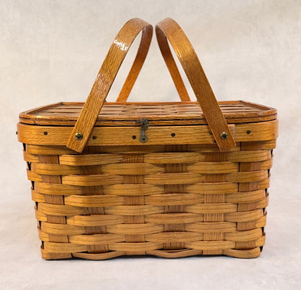 Ringe Baskets Inc. Picnic Basket