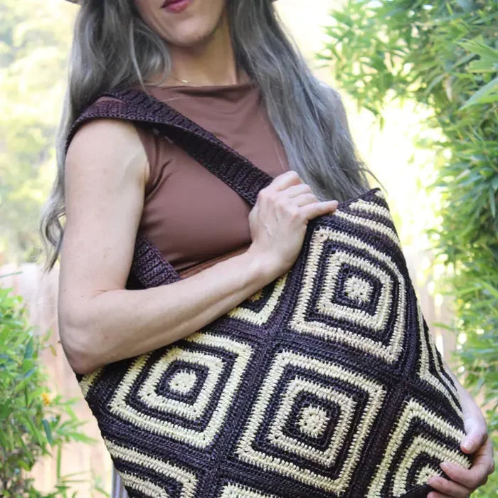 Seychelle Diamond Pattern Bag