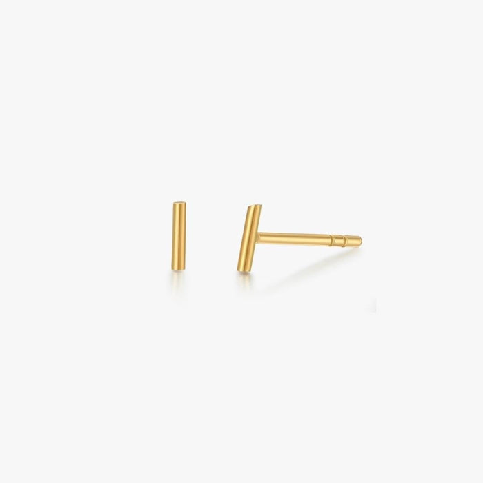 Simple Bar Stud in Gold - Flaire & Co.