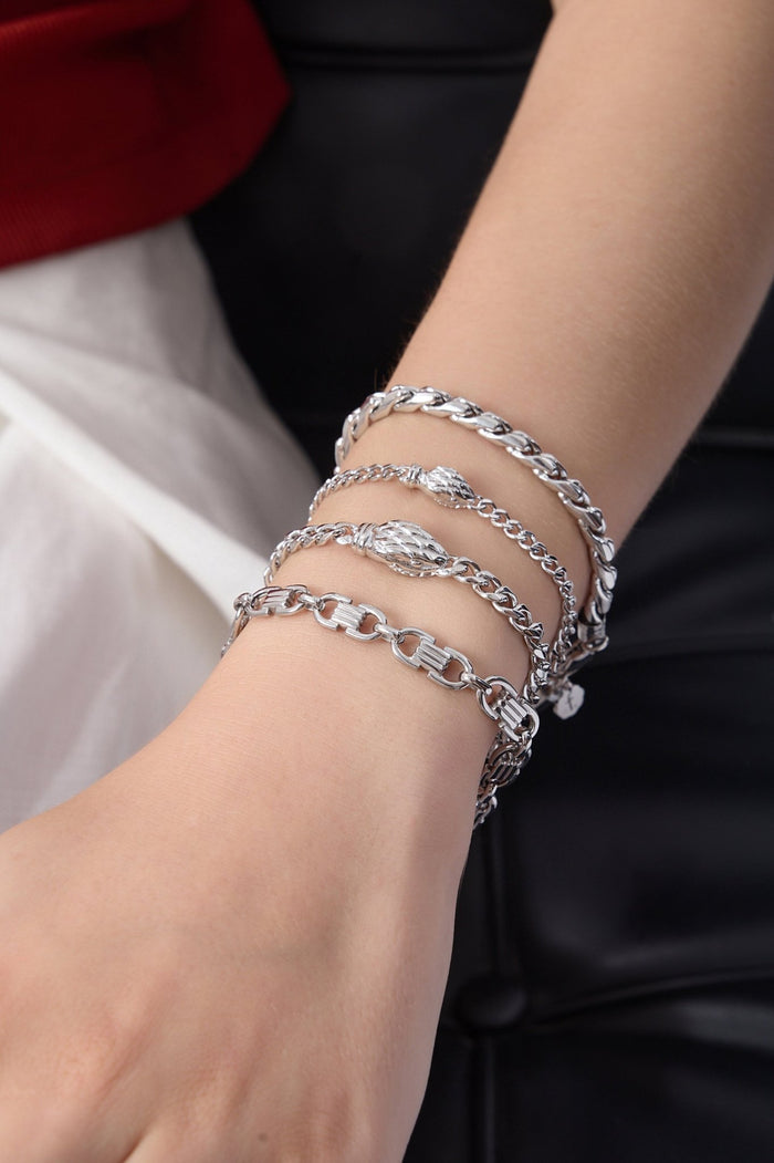 Thick Geometric Snake Head Bracelet (Unisex) - Flaire & Co.