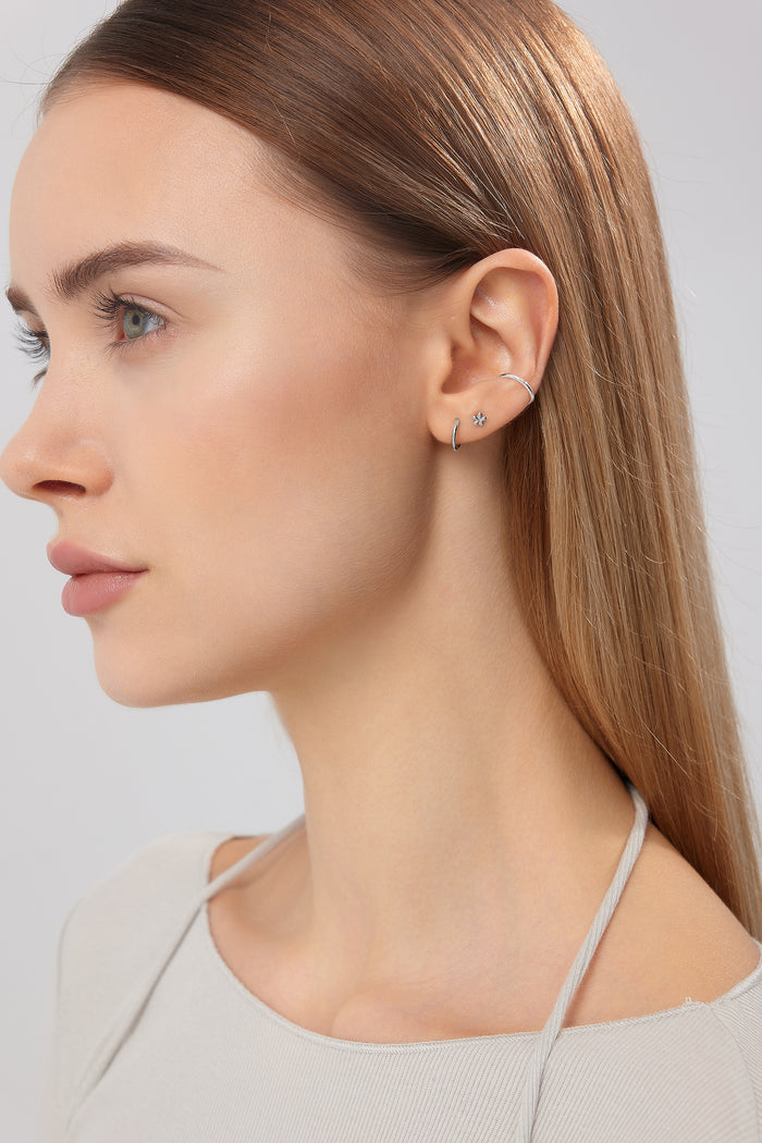 Titanium Mini Floral Flat Back Stud (Single)