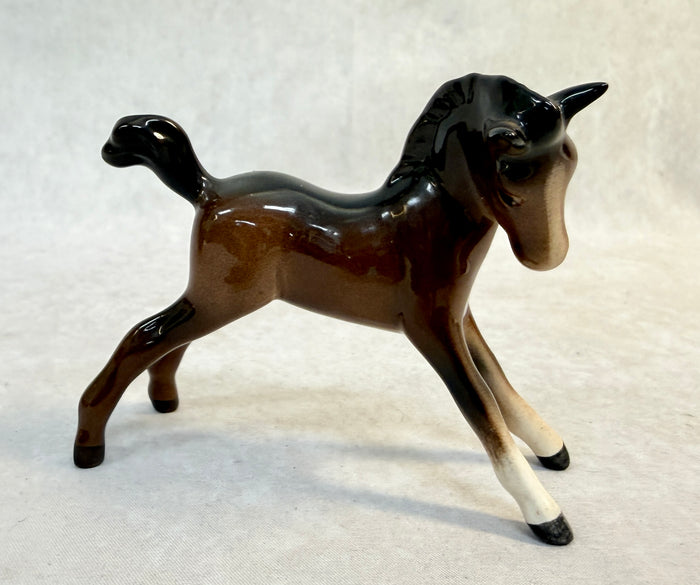 Vintage Beswick England Gamboling Foal #815 & Head Down Horse #947 Figurines - Set of 2